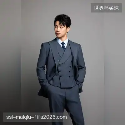 夏鹭茵